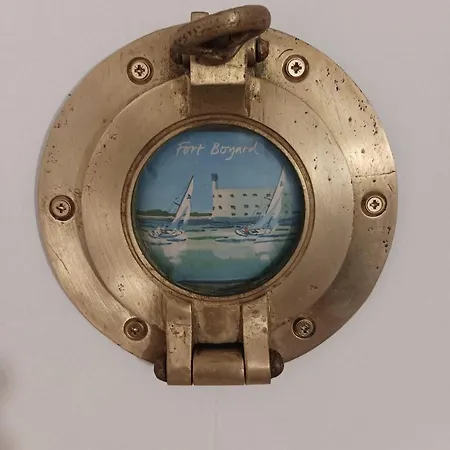 Casa De Artista Bed and breakfast *