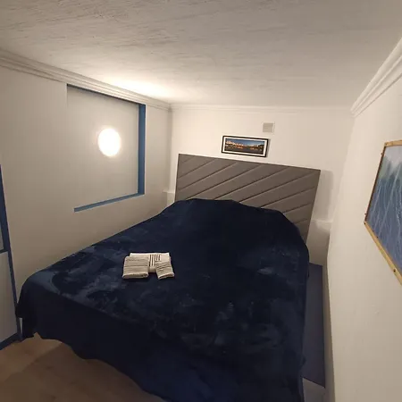 Casa De Artista Bed & Breakfast *