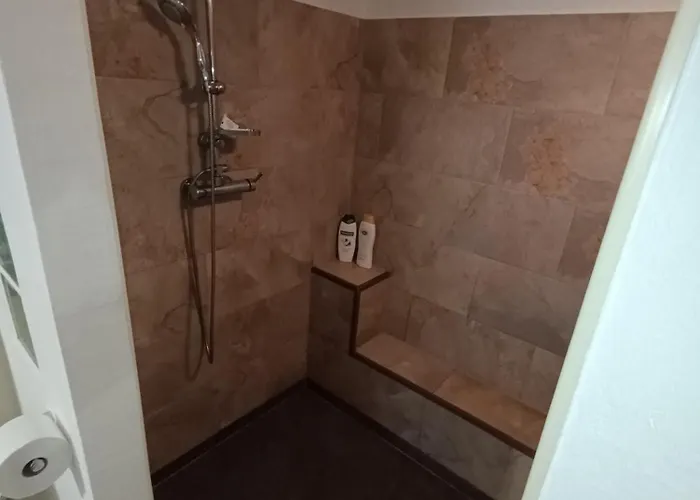 Casa De Artista Фигейро-душ-Виньюш