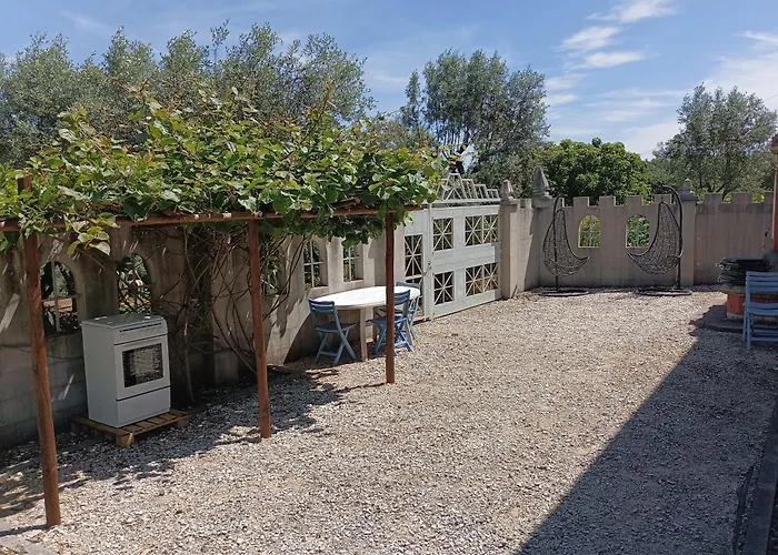 Casa De Artista * Фигейро-душ-Виньюш